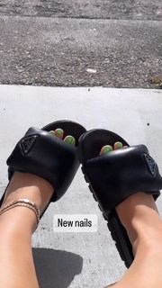 Lexy Panterra feet photo thumbnail