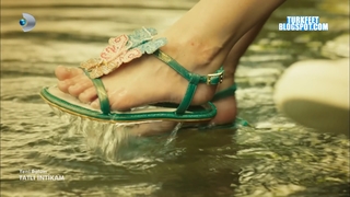 Leyla Lidya Tugutlu feet photo 8