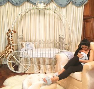 Leyla Milani feet photo thumbnail