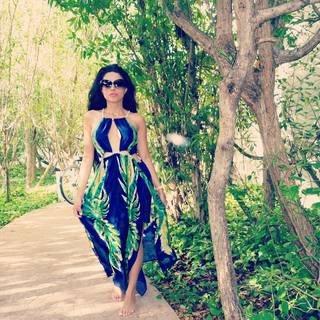 Leyla Milani feet photo thumbnail