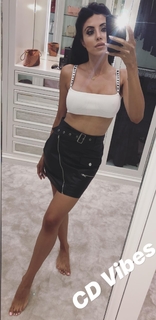 Leyla Milani feet photo thumbnail