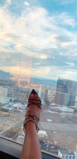 Leyla Milani feet photo thumbnail