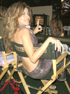 Leyla Milani feet photo thumbnail