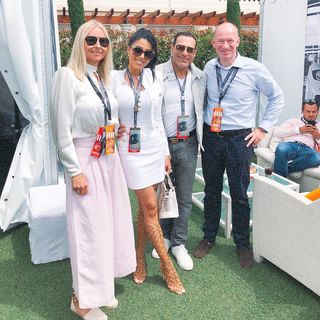 Leyla Milani feet photo thumbnail