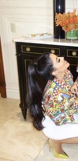 Leyla Milani feet photo thumbnail