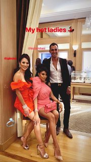 Leyla Milani feet photo thumbnail