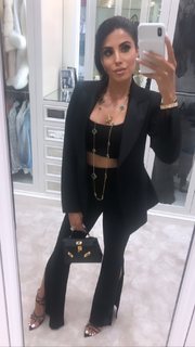 Leyla Milani feet photo thumbnail