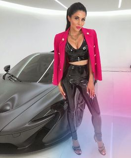 Leyla Milani feet photo thumbnail