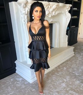 Leyla Milani feet photo thumbnail