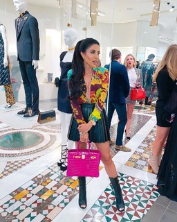 Leyla Milani feet photo thumbnail