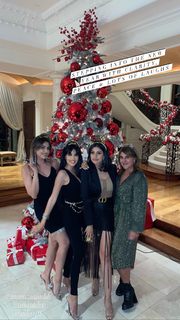 Leyla Milani feet photo thumbnail