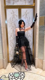 Leyla Milani feet photo thumbnail