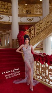 Leyla Milani feet photo thumbnail