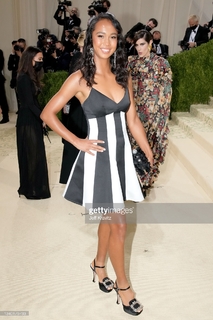 Leylah Fernandez feet photo 8