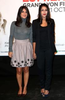 Leïla Bekhti feet photo thumbnail