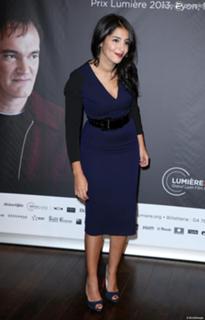 Leïla Bekhti feet photo thumbnail