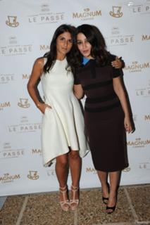 Leïla Bekhti feet photo thumbnail