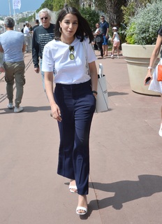 Leïla Bekhti feet photo thumbnail