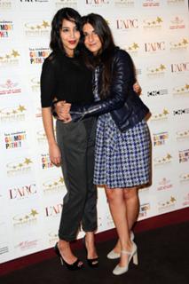 Leïla Bekhti feet photo thumbnail