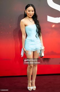 Li Jun Li feet photo 7
