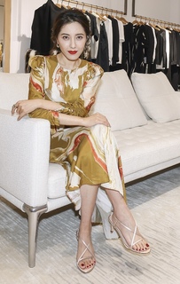 Li Zeng feet photo 8