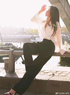 Li Zeng feet photo 4