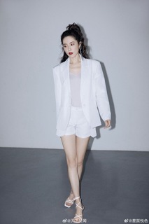 Li Zeng feet photo 8