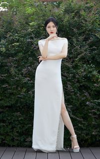 Li Zeng feet photo 10