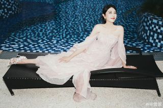 Li Zeng feet photo 2