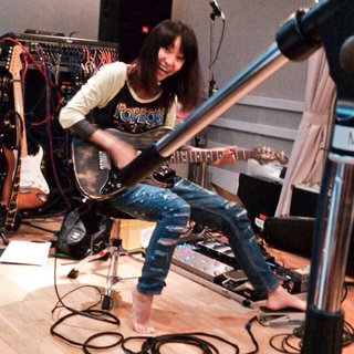 LiSA feet photo thumbnail
