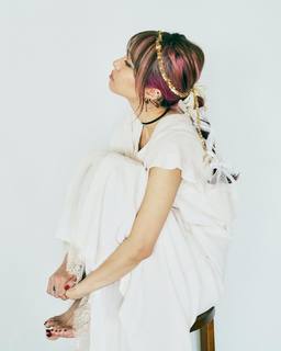 LiSA feet photo thumbnail