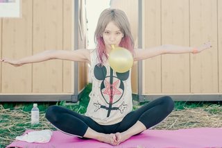 LiSA feet photo thumbnail