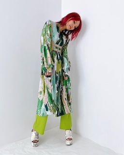 LiSA feet photo thumbnail