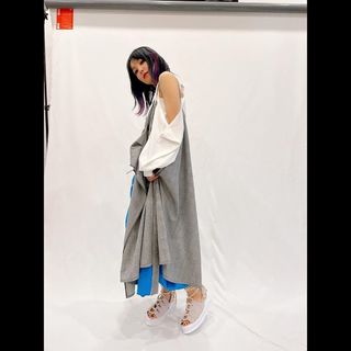 LiSA feet photo thumbnail