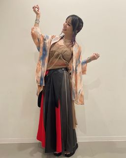 LiSA feet photo thumbnail