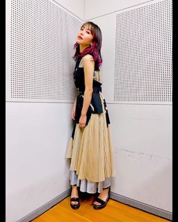 LiSA feet photo thumbnail