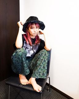 LiSA feet photo thumbnail