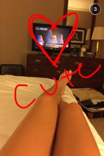 Lia Marie Johnson feet photo thumbnail