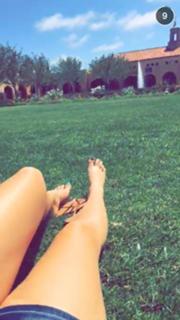 Lia Marie Johnson feet photo thumbnail