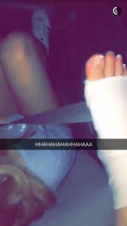 Lia Marie Johnson feet photo thumbnail