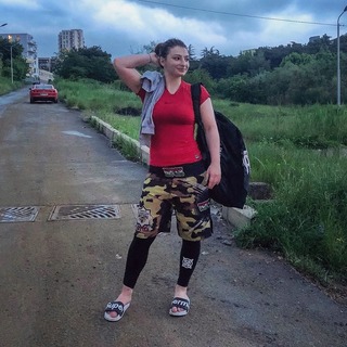 Liana Jojua feet photo 12