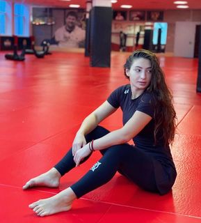 Liana Jojua feet photo 20