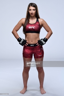 Liana Jojua feet photo 16