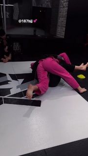 Liana Jojua feet photo 7