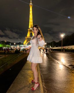 Liana Jojua feet photo 3