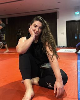Liana Jojua feet photo 17