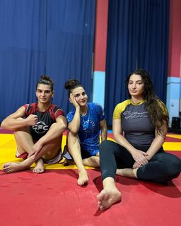 Liana Jojua feet photo 5