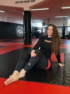 Liana Jojua feet photo 15