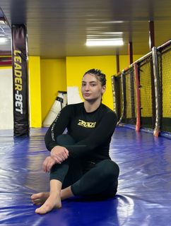 Liana Jojua feet photo 12