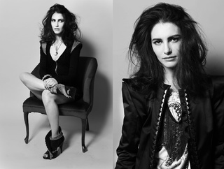 Liane Balaban feet photo 1